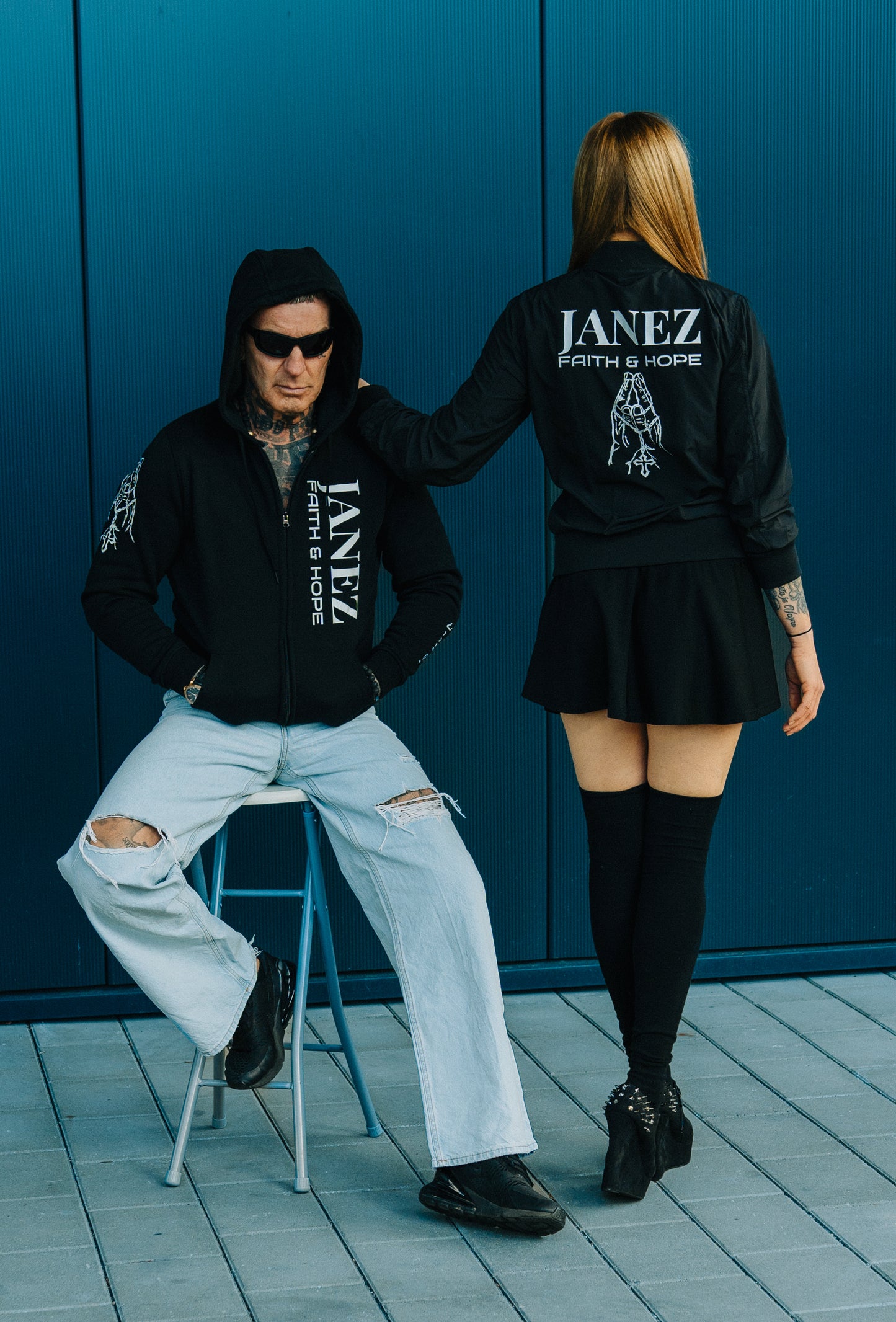 Heavy Zip Hoodie "Faith & Hope" olive - Herren - "Janez E." Signatur
